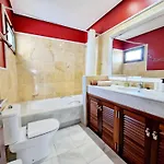 Casa Vacacional Anna, Piscina Privada Climatizada Playa Blanca (Lanzarote)