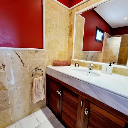بيت للعطل Casa Vacacional Anna, Piscina Privada Climatizada *