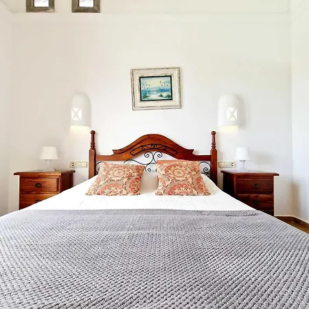 Casa Vacacional Anna Piscina Privada Climatizada