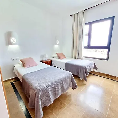 Casa Vacacional Anna, Piscina Privada Climatizada *